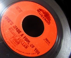 画像2: ワイルド・ロックンロール・ディスクガイド掲載★BOBBY FULLER FOUR-『LOVE'S MADE A FOOL OF YOU』