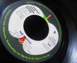 画像4: ビートルズ★THE BEATLES-『YESTERDAY』