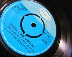 画像4: Bob Dylanカバー/UK原盤★BEVERLY & JOSH WHITE JR.-『Blowing In The Wind』
