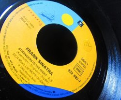 画像3: フランク・シナトラ/France盤★FRANK SINATRA-『STRANGER IN THE NIGHT』