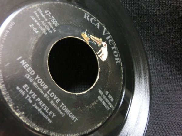 画像2: エルヴィス・プレスリーUS原盤★ELVIS PRESLEY-『今夜は恋の気分で/I NEED YOUR LOVE TONIGHT』 (2)
