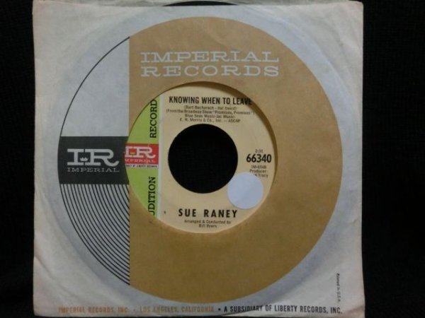 画像1: BURT BACHARACH名曲カバー★SUE RANEY-『KNOWING WHEN TO LEAVE』 (1)