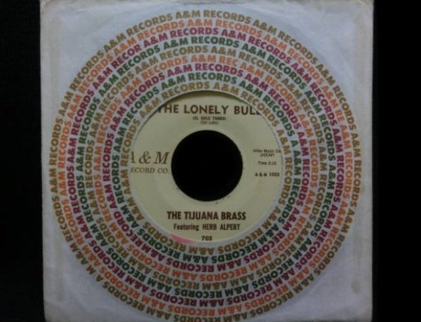 画像1: Ventures元ネタ/メル・テイラー参加★HERB ALPERT-『THE LONELY BULL』 (1)