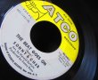 画像2: ソニー＆シェール/US原盤★SONNY & CHER-『THE BEAT GOES ON』  (2)